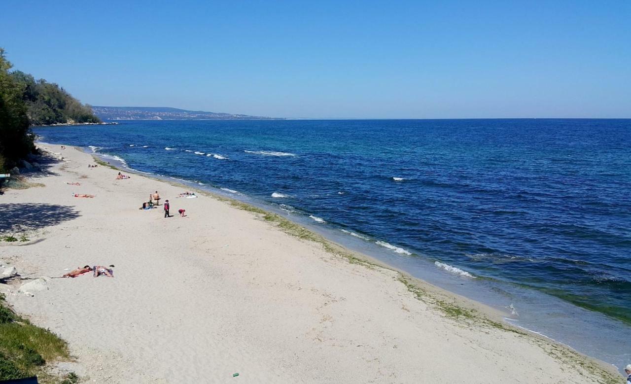 Happy Beach Varna Extérieur photo